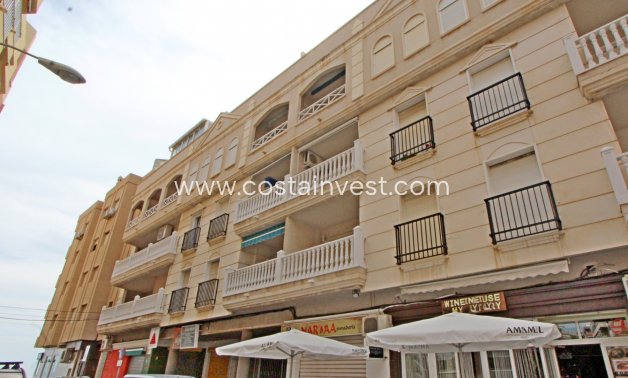 Rynek wtórny - Apartament - Torrevieja - Playa de los Locos
